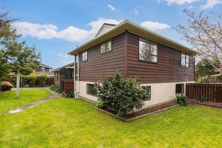 Photo of property in 2 James Cook Drive, Whitby, Porirua, 5024