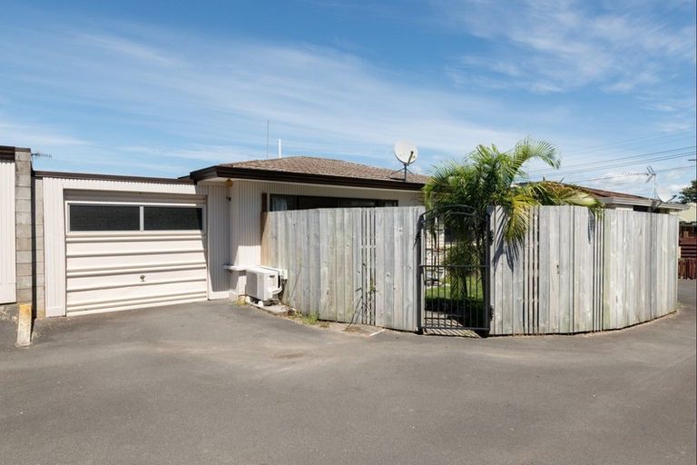 Photo of property in 2/9 Leander Street, Mount Maunganui, 3116
