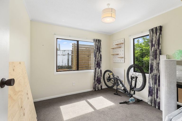 Photo of property in 5u1 Rothwell Street, Titahi Bay, Porirua, 5022