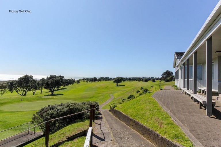 Photo of property in 21 Record Street, Fitzroy, New Plymouth, 4312
