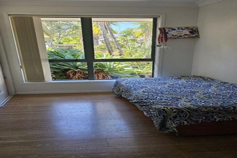 Photo of property in 11 San Vito Place, Henderson, Auckland, 0612
