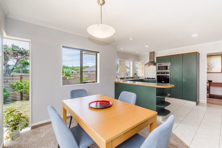 Photo of property in 17b Te Kupe Road, Paraparaumu Beach, Paraparaumu, 5032