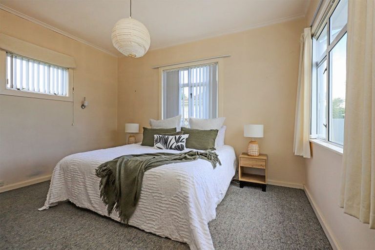 Photo of property in 35 Peddie Street, Taradale, Napier, 4112