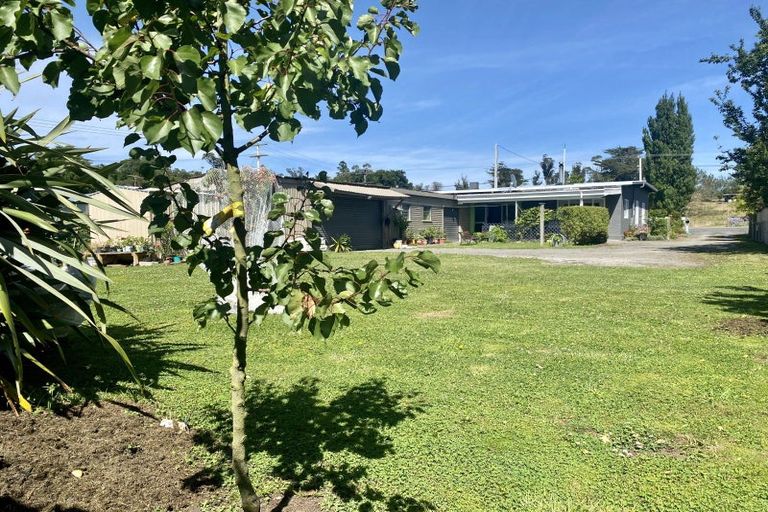 Photo of property in 79 Great North Road, Waipawa, 4210