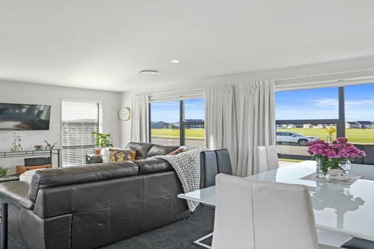 Photo of property in 21 Goldie Drive, Rangiora, 7400