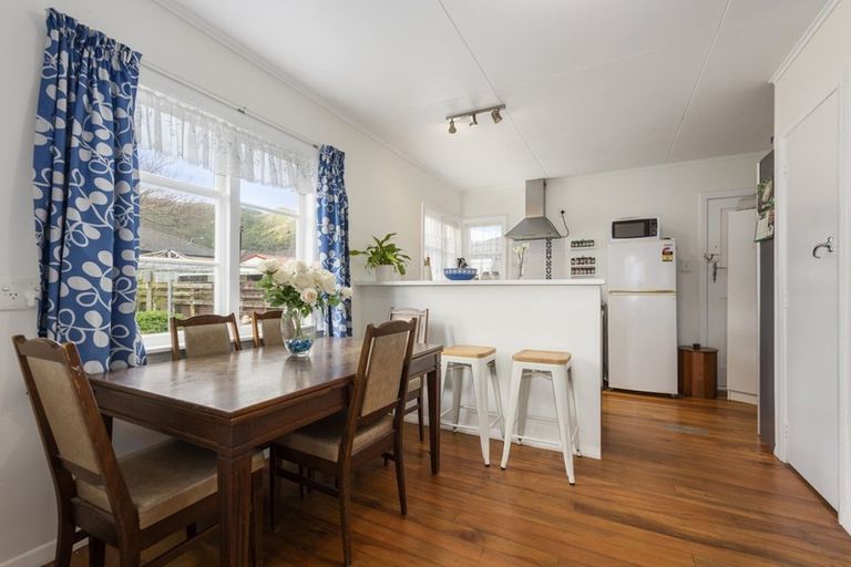 Photo of property in 120 Wise Street, Wainuiomata, Lower Hutt, 5014