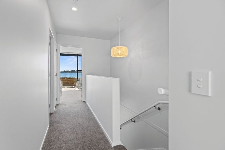 Photo of property in 9/29 Montgomery Road, Judea, Tauranga, 3110