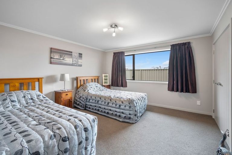 Photo of property in 63 Shields Street, Clyde, 9330