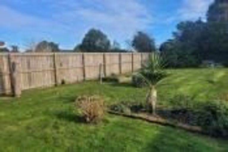 Photo of property in 136 Russell Street, Westport, 7825