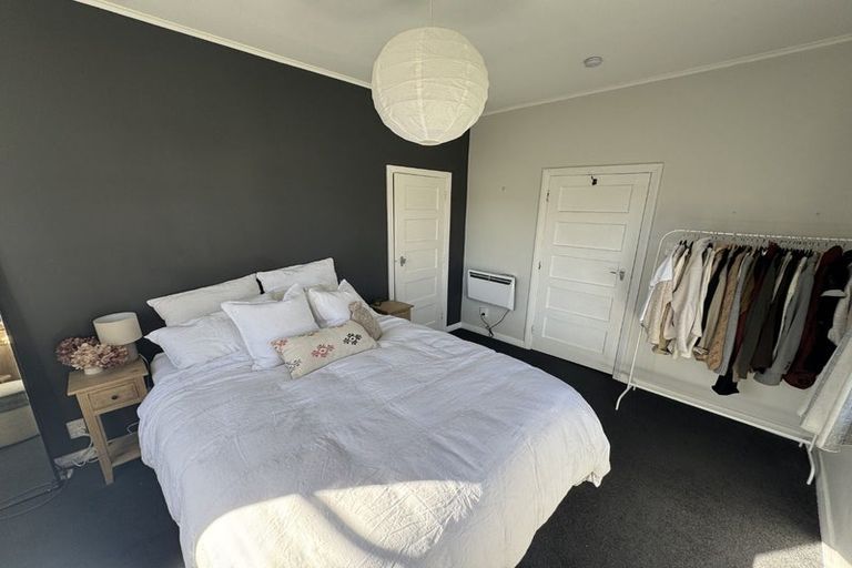 Photo of property in 10 Purser Grove, Fairfield, Lower Hutt, 5011