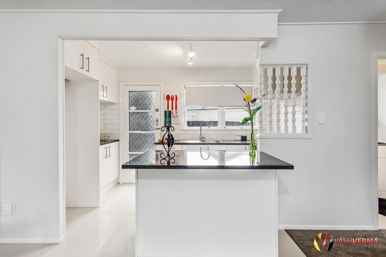 Photo of property in 3/124 Kolmar Road, Papatoetoe, Auckland, 2025