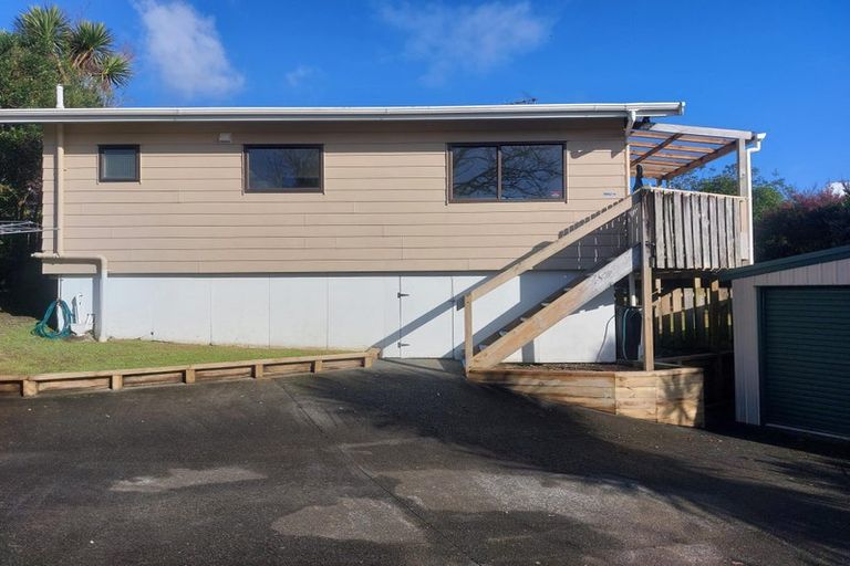 Photo of property in 22 O'donn Avenue, Beach Haven, Auckland, 0626