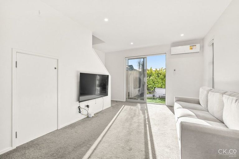 Photo of property in 6/318 Oxford Terrace, Avalon, Lower Hutt, 5011