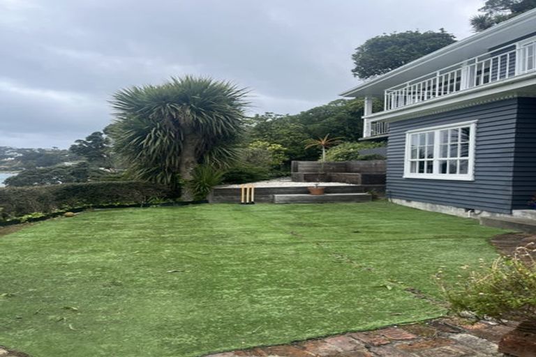 Photo of property in 221 Marine Parade, Seatoun, Wellington, 6022