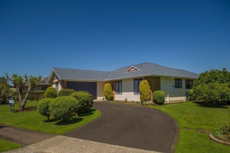 Photo of property in 11 Jacaranda Drive, Whitianga, 3510