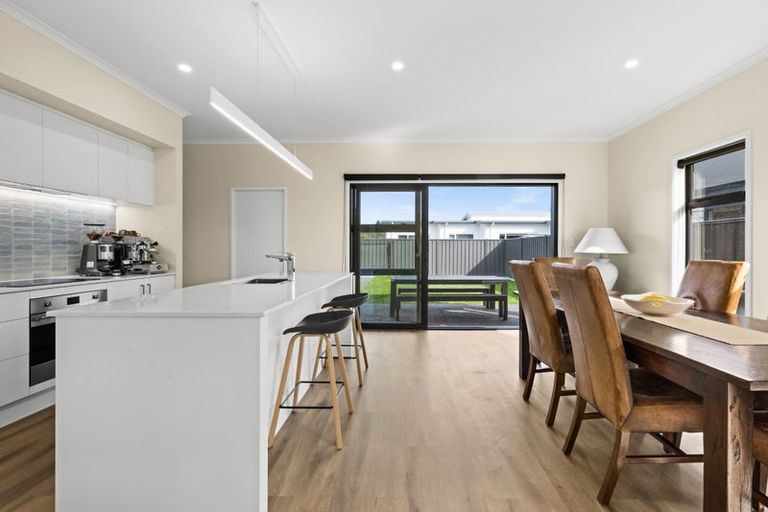 Photo of property in 17 Mohaka Street, Poraiti, Napier, 4112