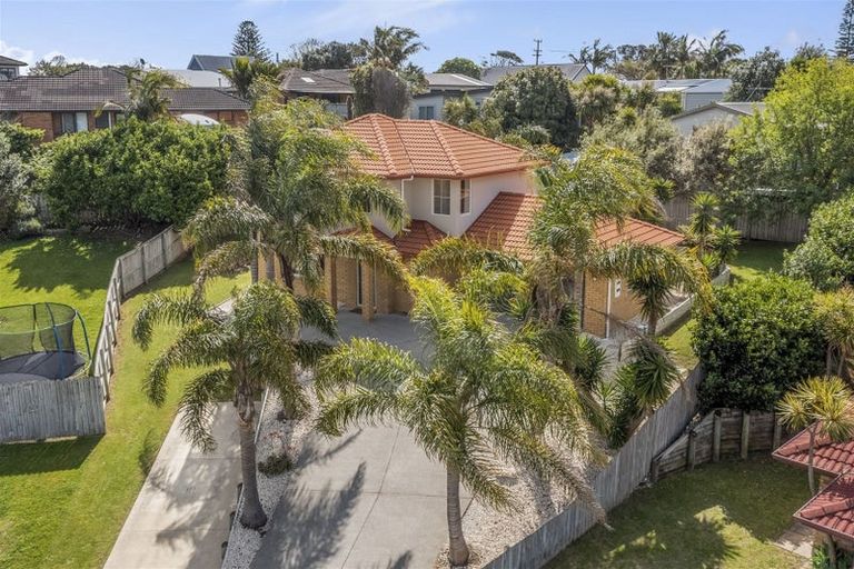 Photo of property in 19 Toomer Place, Beachlands, Auckland, 2018