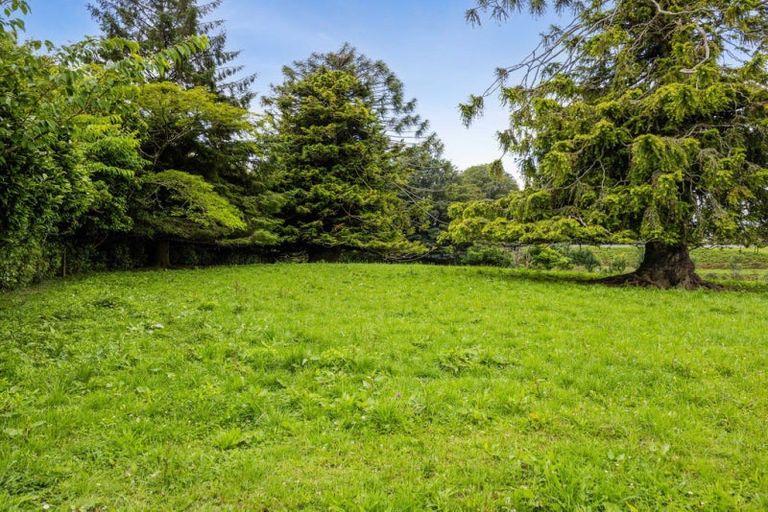 Photo of property in 3872 Mountain Road, Stratford, 4391