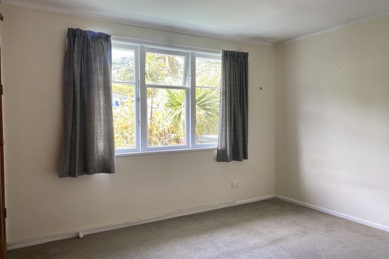 Photo of property in 22 Norwich Street, Wadestown, Wellington, 6012