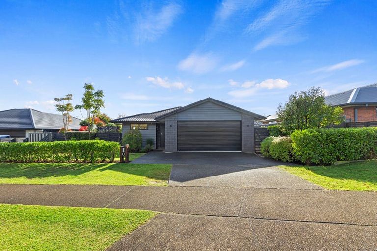 Photo of property in 10 Turnbridge Street, Pyes Pa, Tauranga, 3112