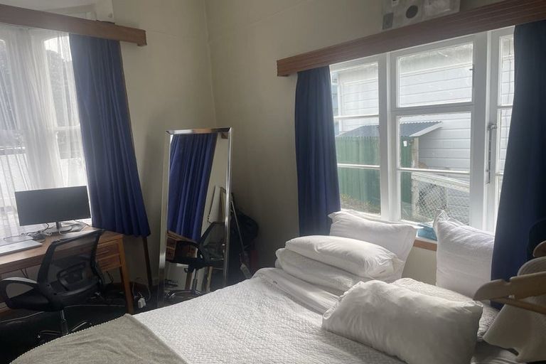 Photo of property in 23 Nairn Street, Mount Cook, Wellington, 6011