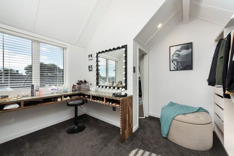 Photo of property in 12 Tudor Place, Mount Maunganui, 3116