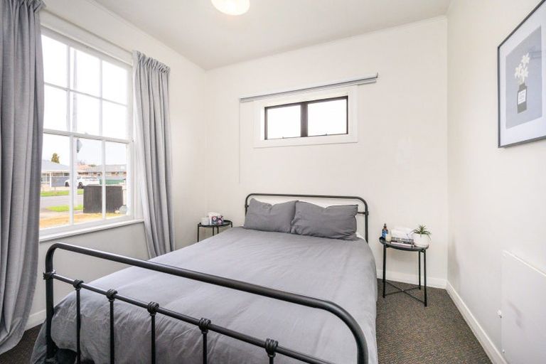 Photo of property in 2 Fairs Road, Milson, Palmerston North, 4414