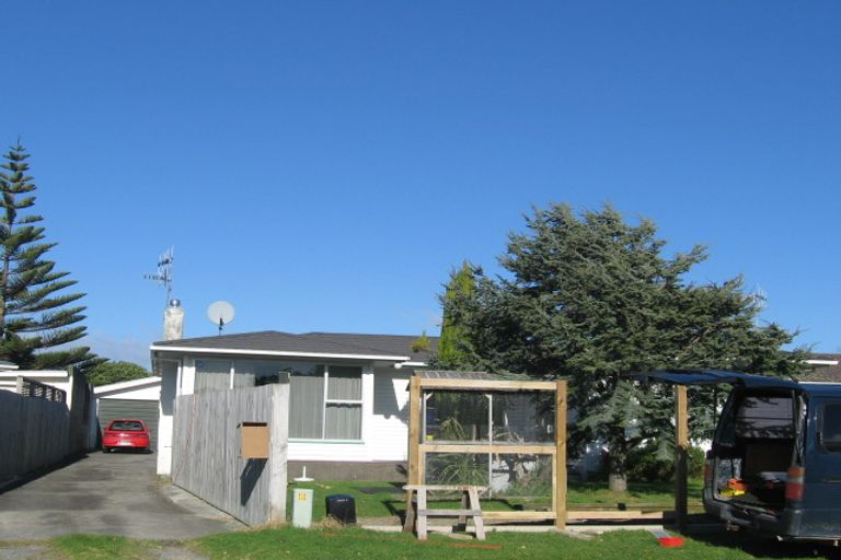 Photo of property in 50 Percival Road, Paraparaumu Beach, Paraparaumu, 5032