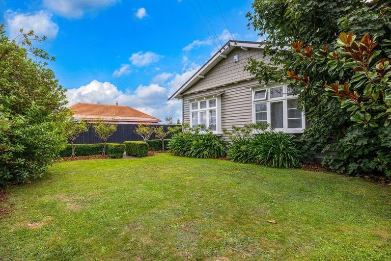 Photo of property in 56 Mahars Road, Mairehau, Christchurch, 8013
