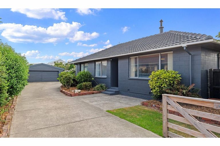 Photo of property in 29 Bermuda Drive, Hornby, Christchurch, 8042