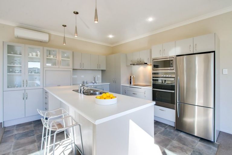 Photo of property in 302 Nottingley Road, Frimley, Hastings, 4120