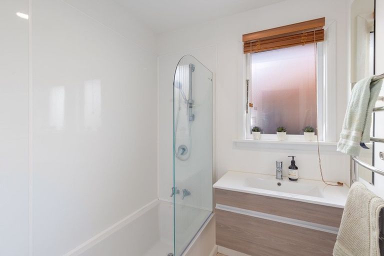 Photo of property in 14 Jocelyn Street, Casebrook, Christchurch, 8051