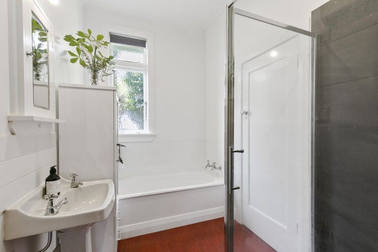 Photo of property in 37 Durham Street, Aro Valley, Wellington, 6021