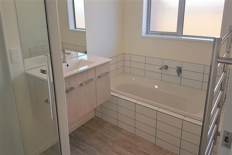 Photo of property in 16 Mclenaghan Road, Rolleston, 7614