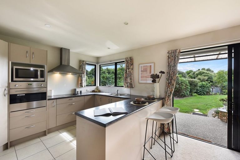 Photo of property in 11 Liverpool Terrace, Stoke, Nelson, 7011