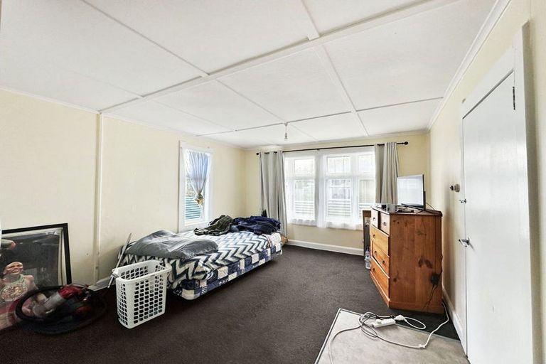 Photo of property in 11 Kelvin Street, Aramoho, Wanganui, 4500