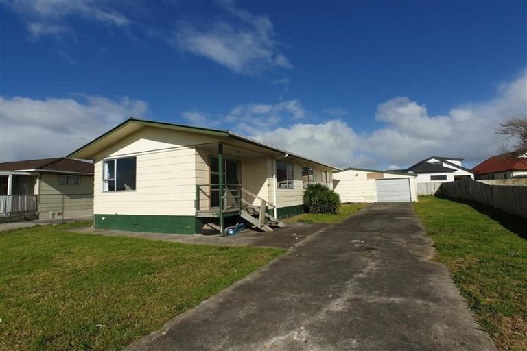 Photo of property in 3 Harriet Street, Favona, Auckland, 2024