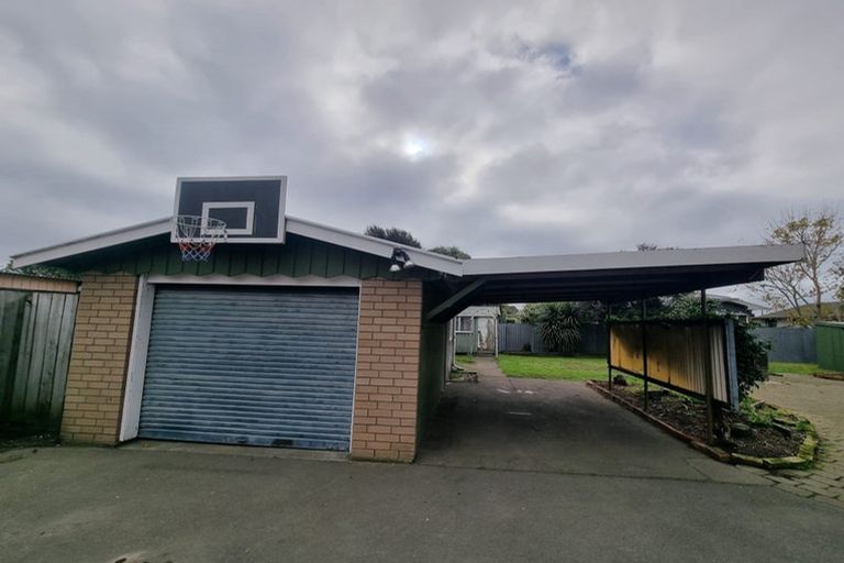 Photo of property in 18 Tomrich Street, Aranui, Christchurch, 8061