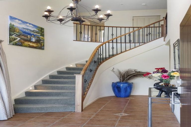 Photo of property in 301 Beach Road, Whangamata, 3620