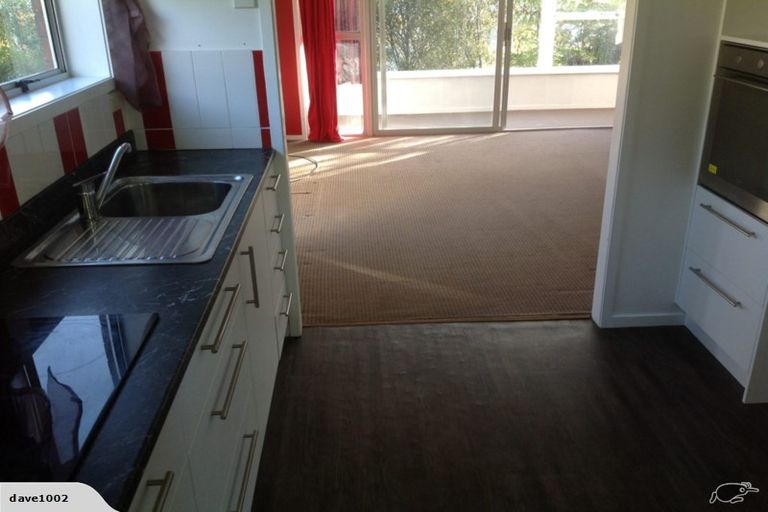 Photo of property in 2/8a Manuka Road, Glenfield, Auckland, 0629