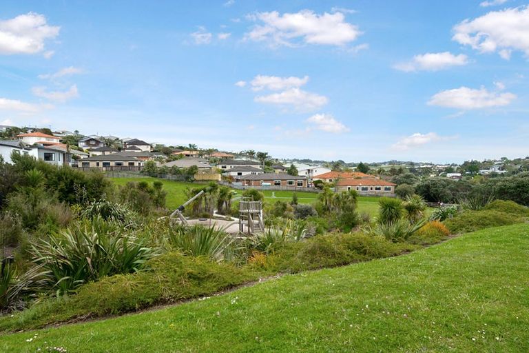 Photo of property in 105/17 Link Crescent, Stanmore Bay, Whangaparaoa, 0932