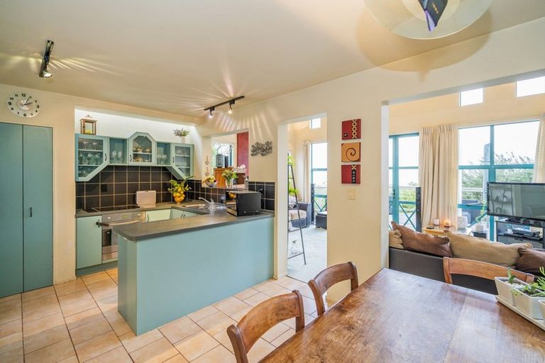 Photo of property in 13 Cooks Lookout, Whitianga, 3510