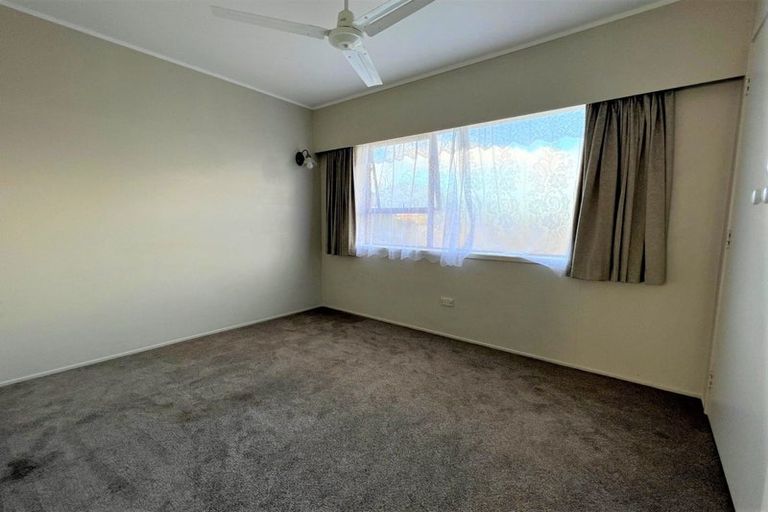 Photo of property in 2/10 Central Avenue, Papatoetoe, Auckland, 2025