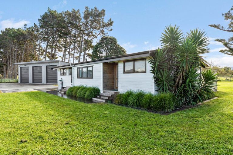Photo of property in 67 Mosston Road, Castlecliff, Whanganui, 4501