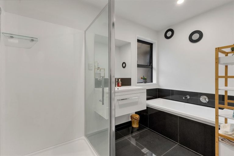 Photo of property in 37 Packard Crescent, Halswell, Christchurch, 8025