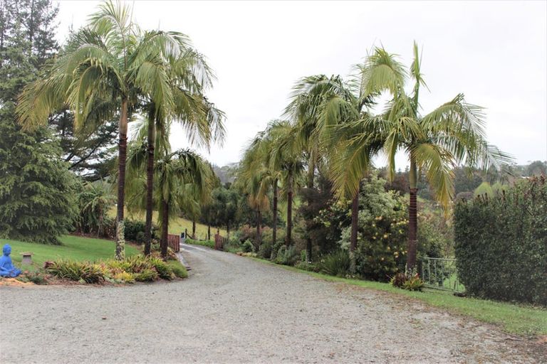 Photo of property in 94 Mccaughan Road, Kerikeri, 0294