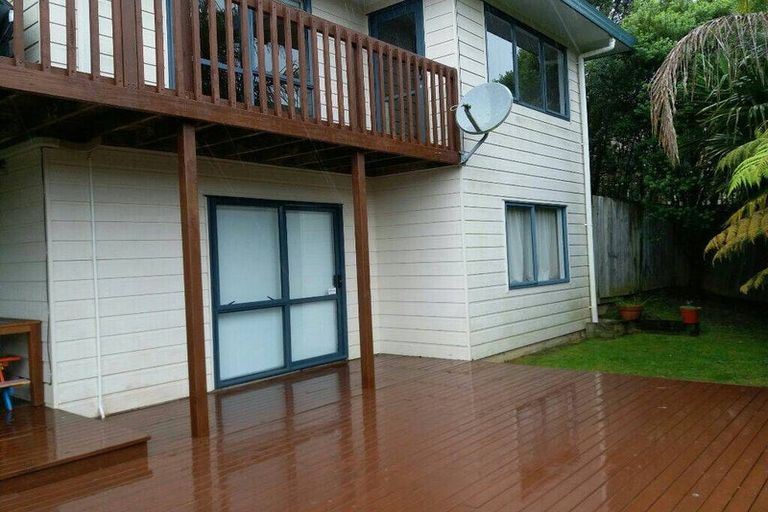 Photo of property in 29 Rifleman Rise, Unsworth Heights, Auckland, 0632