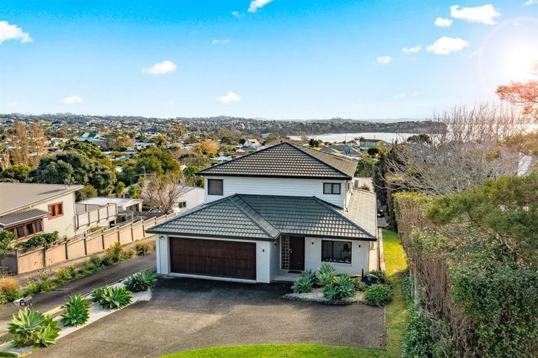 Photo of property in 66a Tiri Road, Manly, Whangaparaoa, 0930