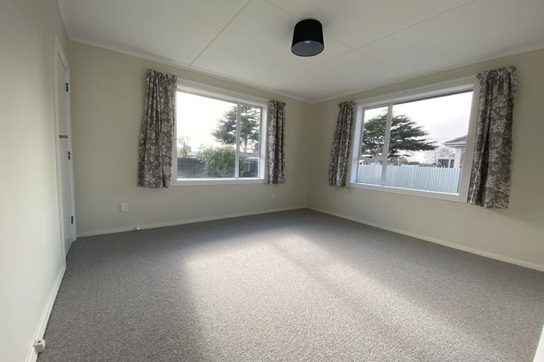 Photo of property in 3 Gregory Avenue, Islington, Christchurch, 8042