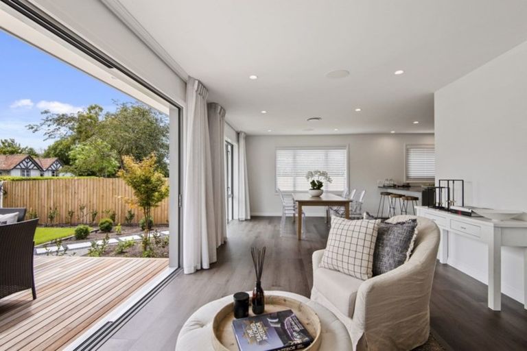 Photo of property in 40 Knowles Street, St Albans, Christchurch, 8052